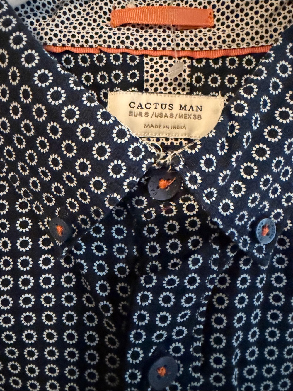 Cactus Navy Floral Print Button-Up Shirt Small NWT Blue